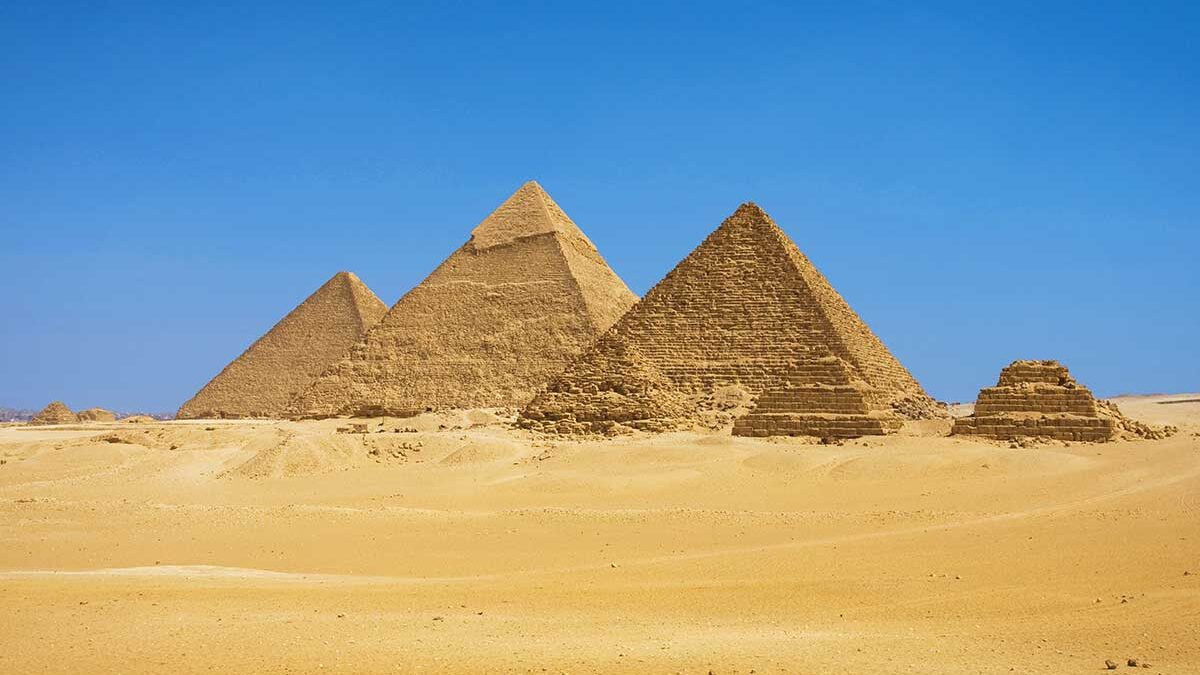 Giza Pyramids: What To Expect