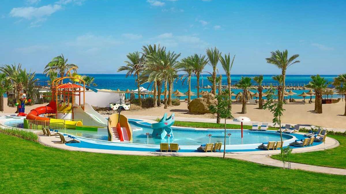 Hilton Hurghada Plaza Hotel: Your First Step to Luxury
