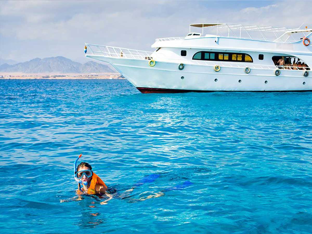 Snorkeling in Hurghada: A Breathtaking Adventure